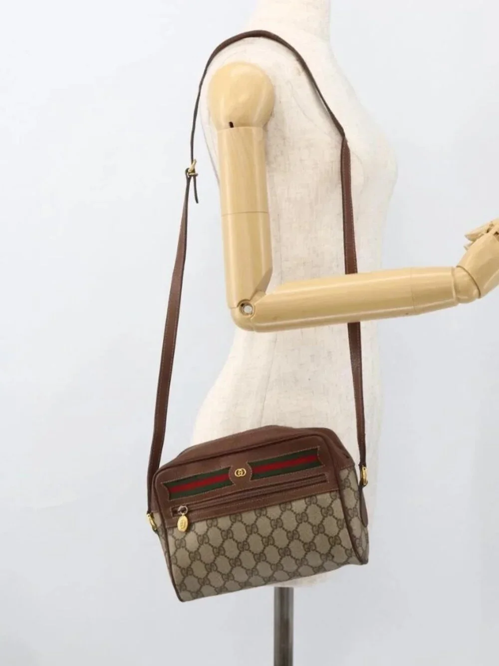 GUCCI GG Supreme Web Sherry Line Bag PVC Beige Gold 001 56 6655 Auth YKZ1519
